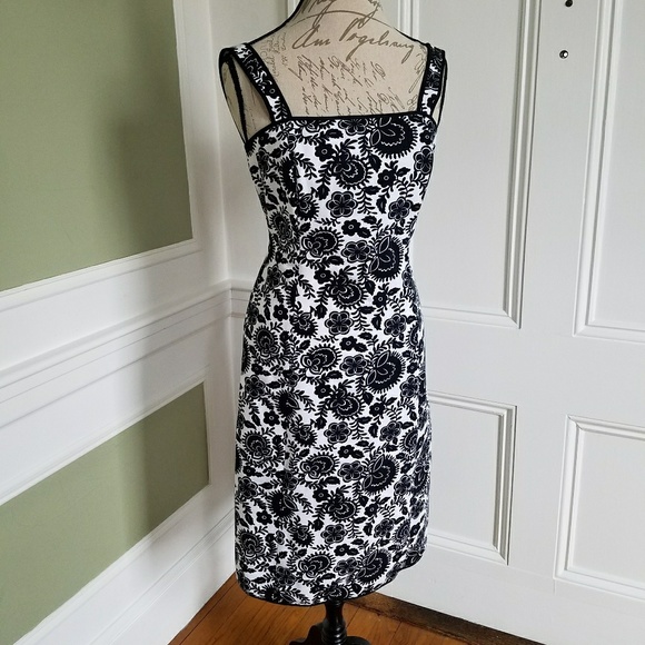 Ann Taylor Dresses & Skirts - Ann Taylor sheath sundress sz 4 black & white